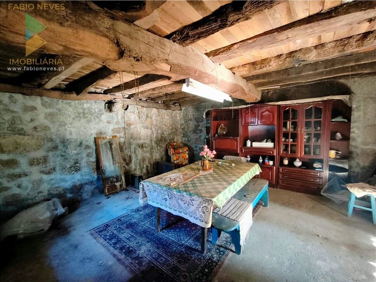 Villa for Sale in Vale, Arcos De Valdevez, Portugal 7