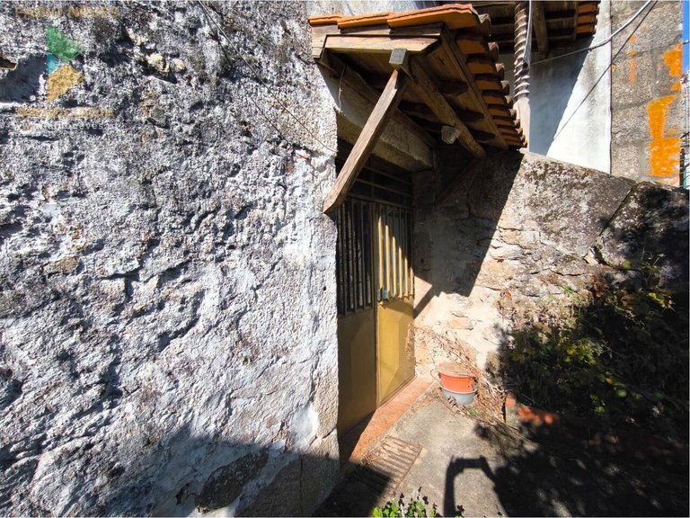Villa for Sale in Vale, Arcos De Valdevez, Portugal 11