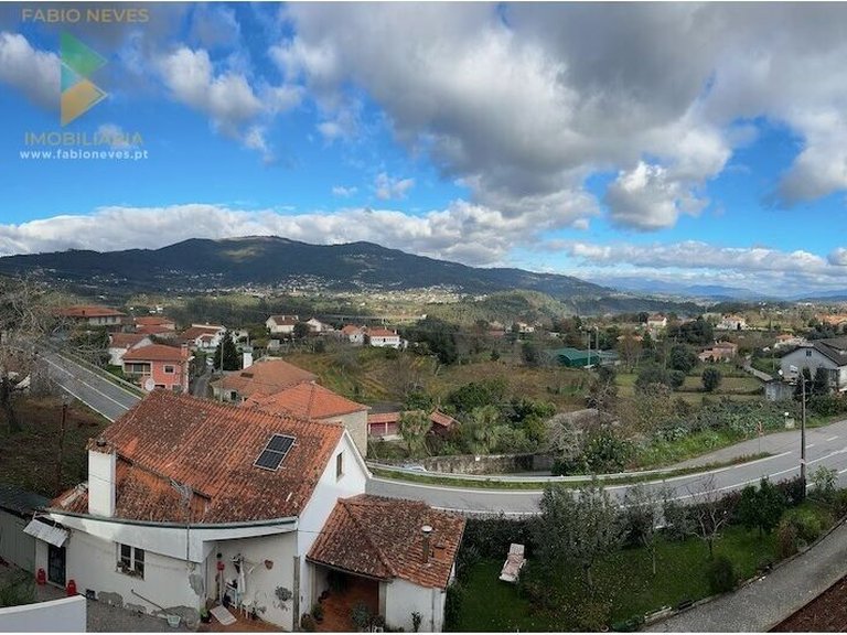 Villa for Sale in Ribeira, Ponte De Lima, Portugal 2