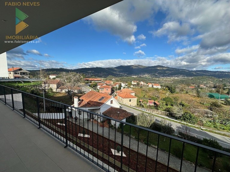 Villa for Sale in Ribeira, Ponte De Lima, Portugal 7