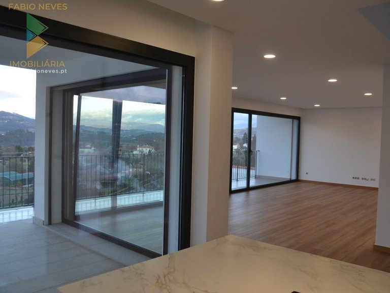 Villa for Sale in Ribeira, Ponte De Lima, Portugal 22