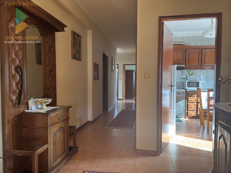 Apartment for Sale in União Das Freguesias De Arcos De Valdevez (salvador), Vila Fonche E Parada, Arcos De Valdevez, Portugal 2