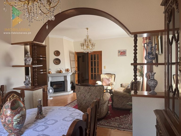 Apartment for Sale in União Das Freguesias De Arcos De Valdevez (salvador), Vila Fonche E Parada, Arcos De Valdevez, Portugal 3