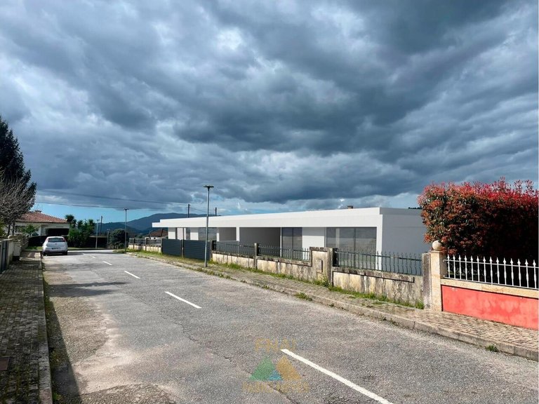 Villa for Sale in Gemieira, Ponte De Lima, Portugal 2