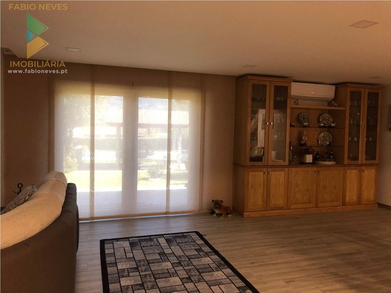 Villa for Sale in Gandra, Ponte De Lima, Portugal 13