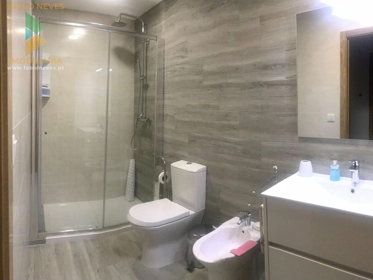 Villa for Sale in Gandra, Ponte De Lima, Portugal 26