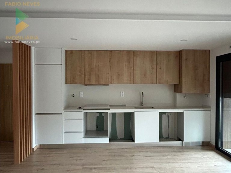 Apartment for Sale in União Das Freguesias De Arcos De Valdevez (são Paio) E Giela, Arcos De Valdevez, Portugal 2