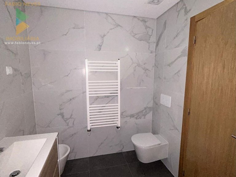 Apartment for Sale in União Das Freguesias De Arcos De Valdevez (são Paio) E Giela, Arcos De Valdevez, Portugal 8