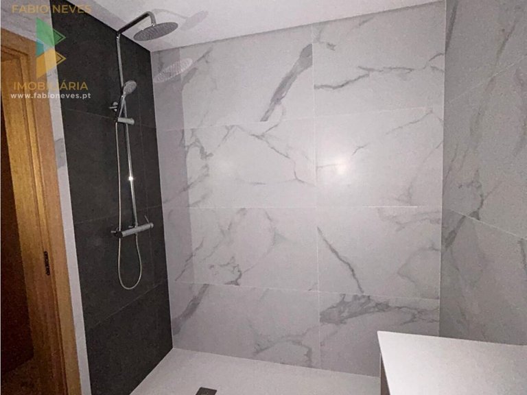 Apartment for Sale in União Das Freguesias De Arcos De Valdevez (são Paio) E Giela, Arcos De Valdevez, Portugal 11