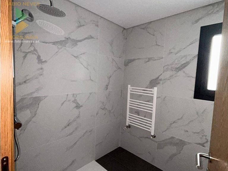 Apartment for Sale in União Das Freguesias De Arcos De Valdevez (são Paio) E Giela, Arcos De Valdevez, Portugal 12