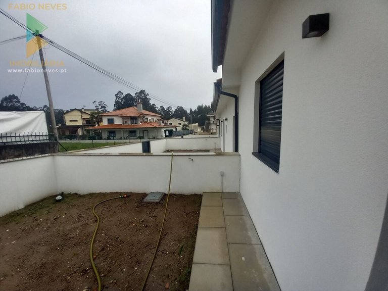 Villa for Sale in Fontão, Ponte De Lima, Portugal 7
