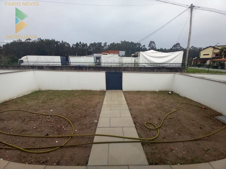 Villa for Sale in Fontão, Ponte De Lima, Portugal 6