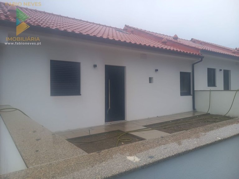 Villa for Sale in Fontão, Ponte De Lima, Portugal 4