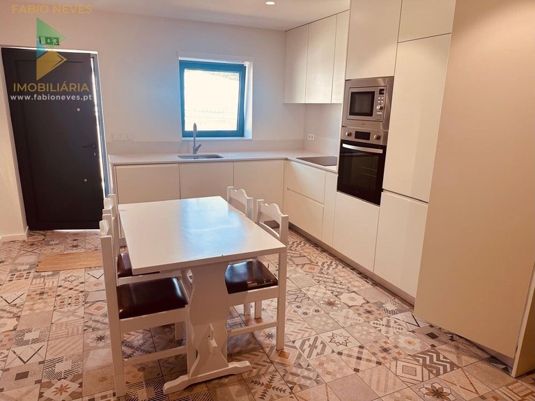 Villa for Sale in Fontão, Ponte De Lima, Portugal 10