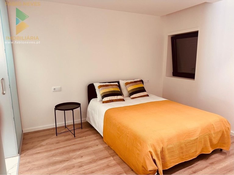 Villa for Sale in Fontão, Ponte De Lima, Portugal 11