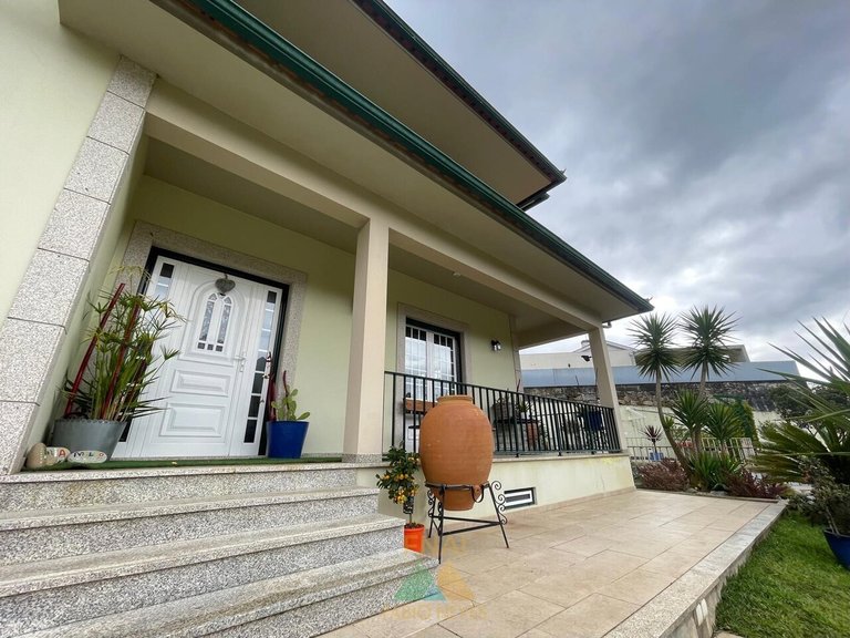 Villa for Sale in Rebordões (santa Maria), Ponte De Lima, Portugal 6