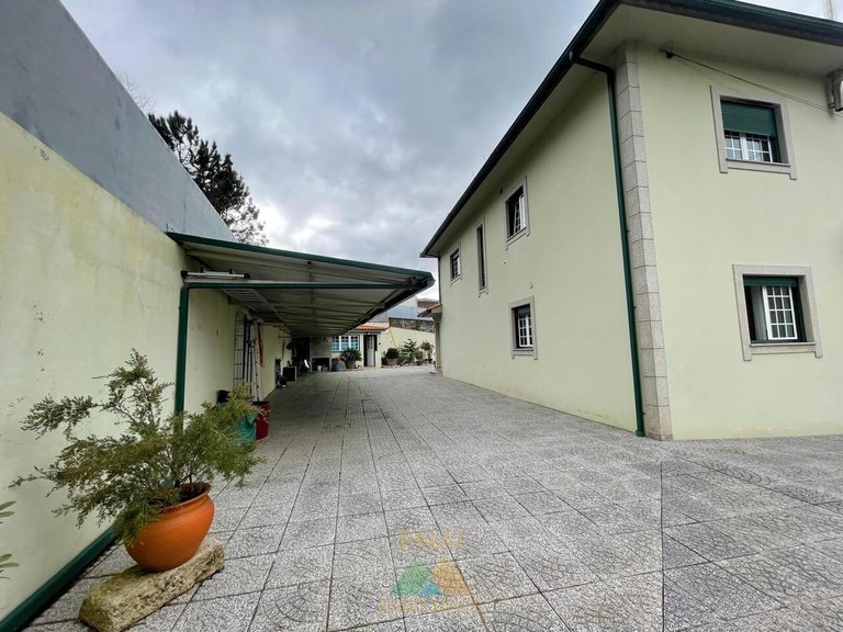 Villa for Sale in Rebordões (santa Maria), Ponte De Lima, Portugal 10