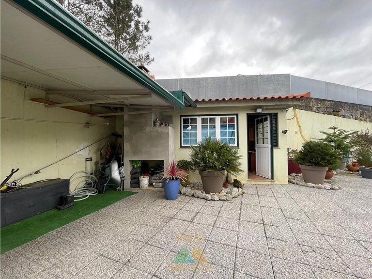 Villa for Sale in Rebordões (santa Maria), Ponte De Lima, Portugal 12