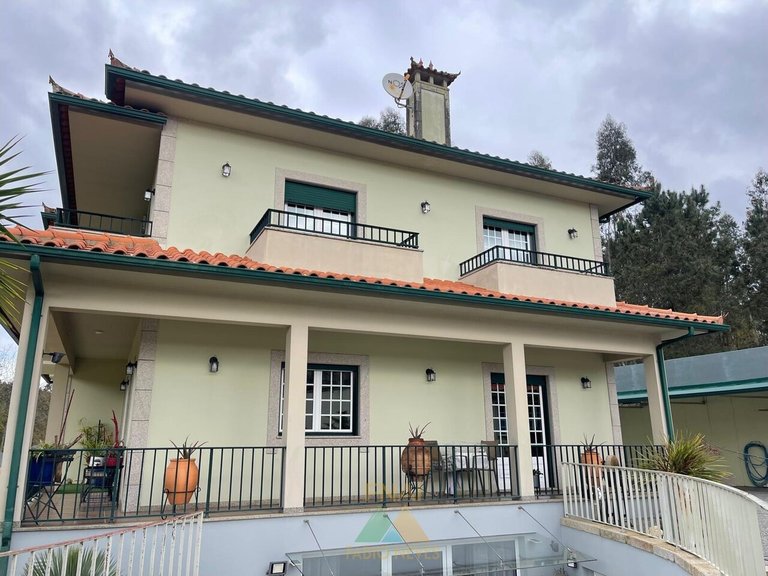Villa for Sale in Rebordões (santa Maria), Ponte De Lima, Portugal 22