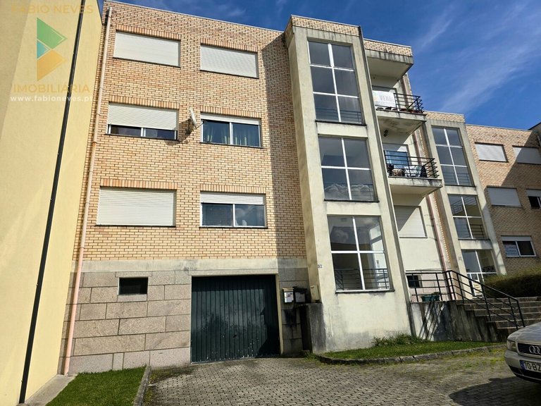 Apartment for Sale in Paçô, Arcos De Valdevez, Portugal 1