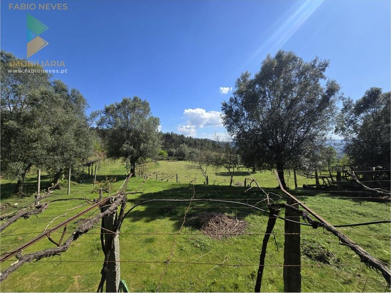 Villa for Sale in Gondoriz, Arcos De Valdevez, Portugal 10