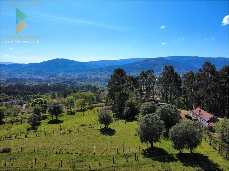 Villa for Sale in Gondoriz, Arcos De Valdevez, Portugal 15