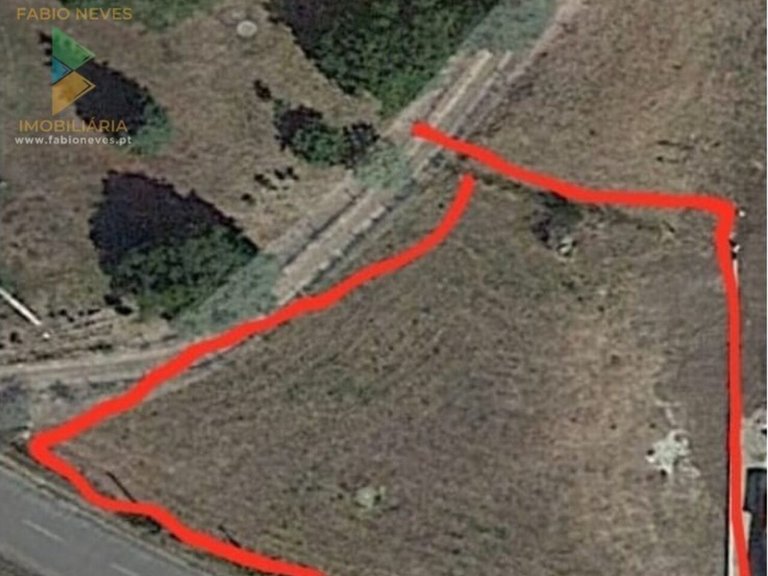 Plot for Sale in Refóios Do Lima, Ponte De Lima, Portugal 4