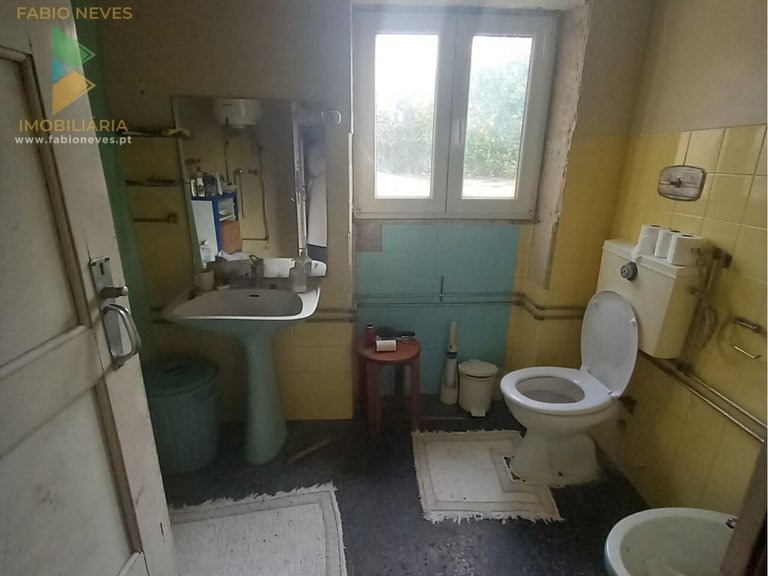 Villa for Sale in Ribeira, Ponte De Lima, Portugal 31