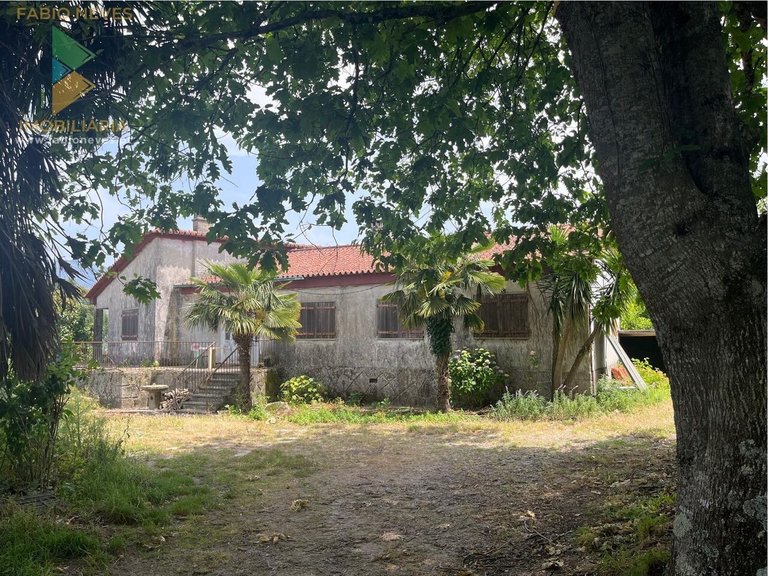 Villa for Sale in Ribeira, Ponte De Lima, Portugal 4