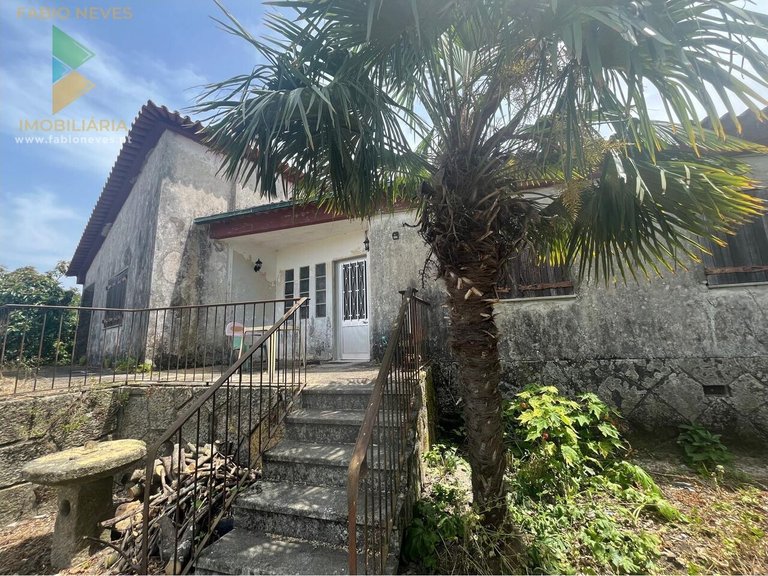Villa for Sale in Ribeira, Ponte De Lima, Portugal 1