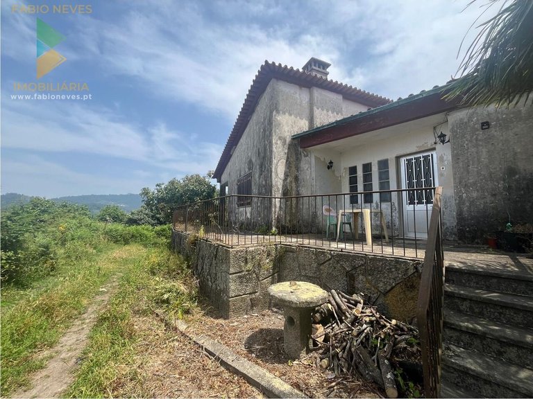 Villa for Sale in Ribeira, Ponte De Lima, Portugal 8