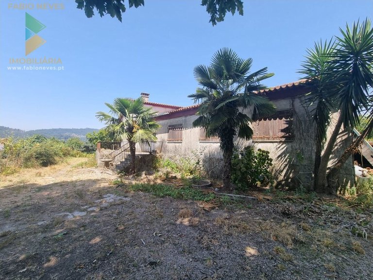 Villa for Sale in Ribeira, Ponte De Lima, Portugal 5
