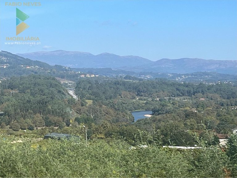 Villa for Sale in Ribeira, Ponte De Lima, Portugal 2