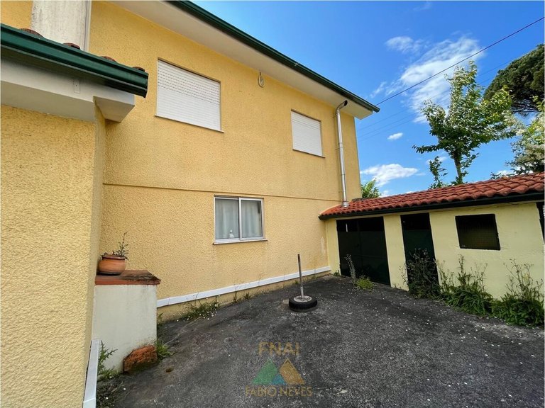 Villa for Sale in Couto, Arcos De Valdevez, Portugal 26