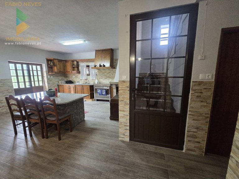 Villa for Sale in Santar, Arcos De Valdevez, Portugal 9