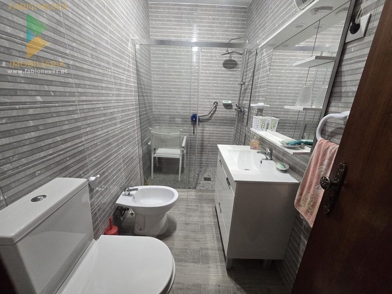 Villa for Sale in Santar, Arcos De Valdevez, Portugal 12