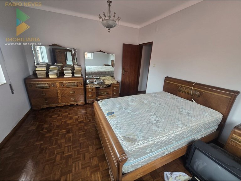Villa for Sale in Santar, Arcos De Valdevez, Portugal 17