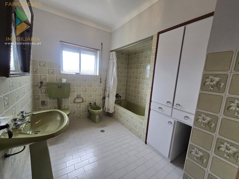 Villa for Sale in Santar, Arcos De Valdevez, Portugal 19