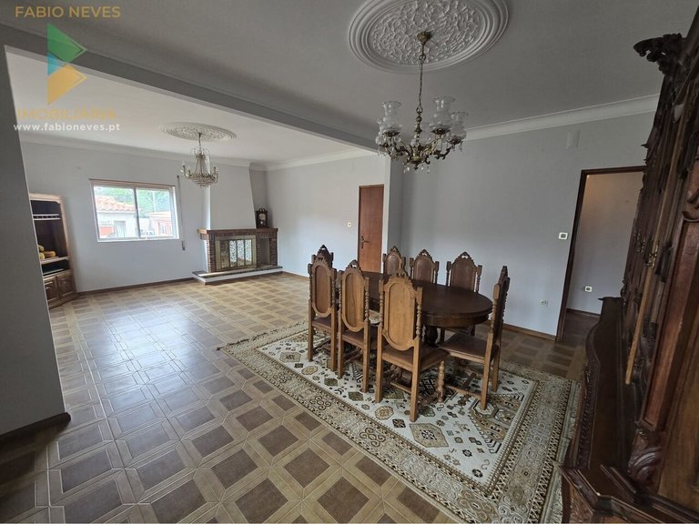 Villa for Sale in Santar, Arcos De Valdevez, Portugal 21