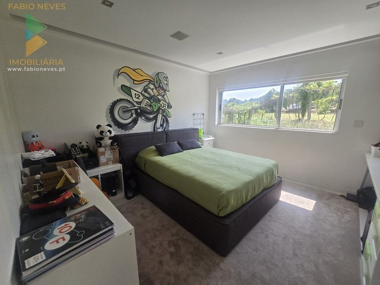 Villa for Sale in Guilhadeses, Arcos De Valdevez, Portugal 10