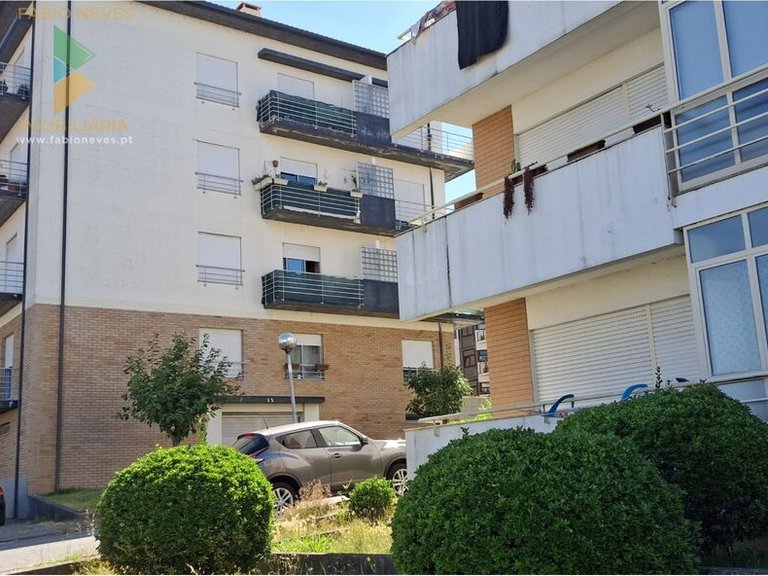 Apartment for Sale in Ponte De Lima, Ponte De Lima, Portugal 27