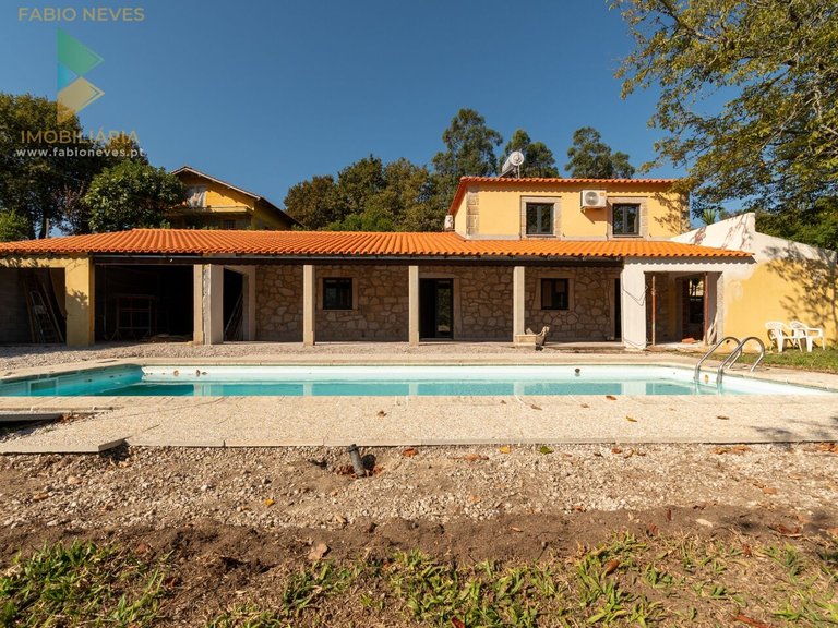 Villa for Sale in Beiral Do Lima, Ponte De Lima, Portugal 3