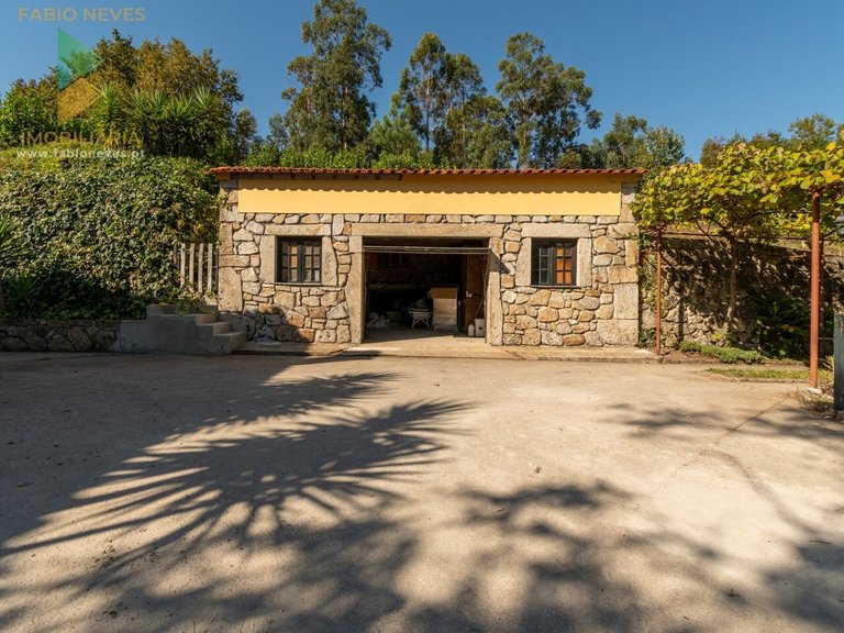 Villa for Sale in Beiral Do Lima, Ponte De Lima, Portugal 9