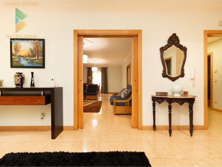 Villa for Sale in Fornelos E Queijada, Ponte De Lima, Portugal 14