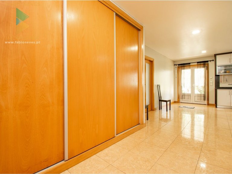 Villa for Sale in Fornelos E Queijada, Ponte De Lima, Portugal 16