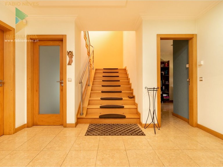 Villa for Sale in Fornelos E Queijada, Ponte De Lima, Portugal 25