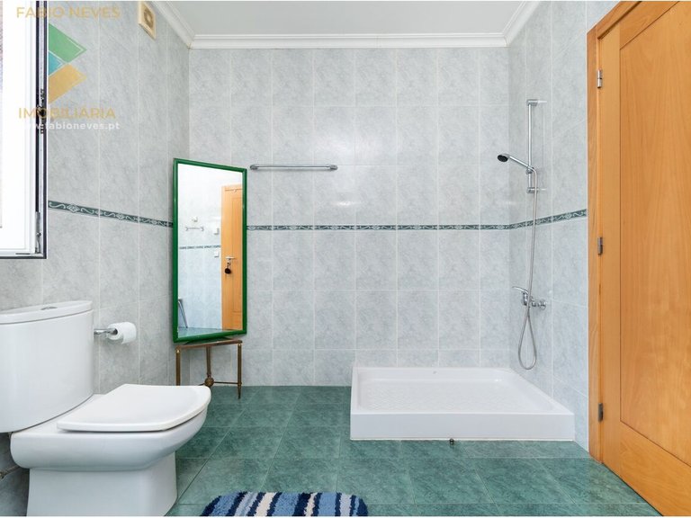 Villa for Sale in Fornelos E Queijada, Ponte De Lima, Portugal 38