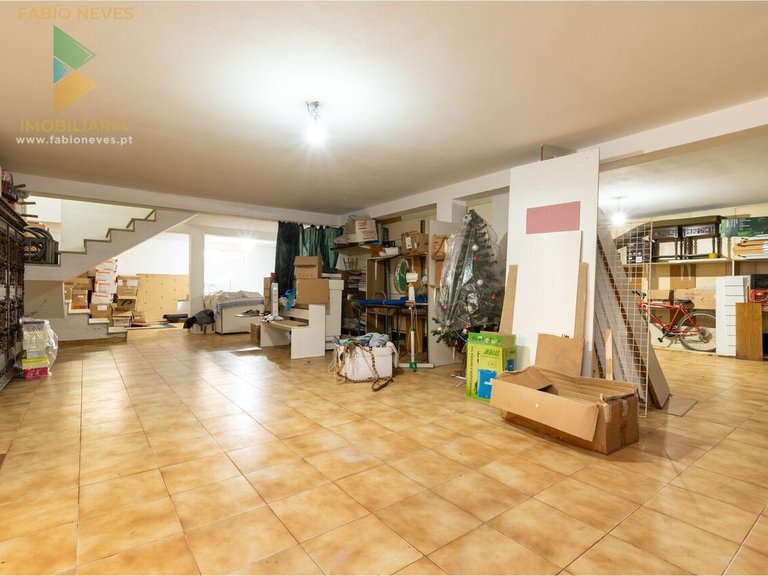 Villa for Sale in Fornelos E Queijada, Ponte De Lima, Portugal 41