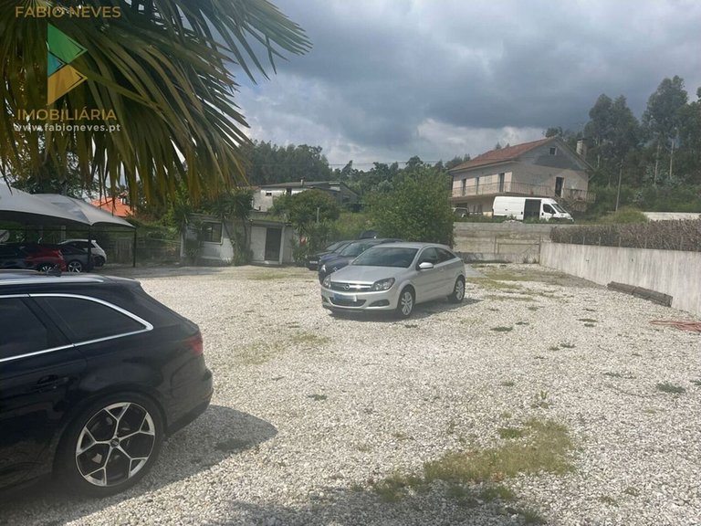 Plot for Sale in Fornelos E Queijada, Ponte De Lima, Portugal 3