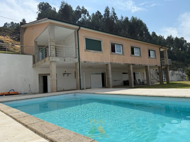 Villa for Sale in Cendufe, Arcos De Valdevez, Portugal 6